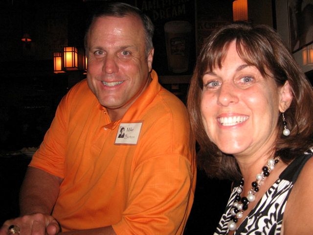 Mike Burton and Linda Doggett (Haselhorst) 